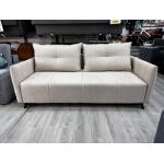 beżowa kanapa manuel rozkładana z poduszkami